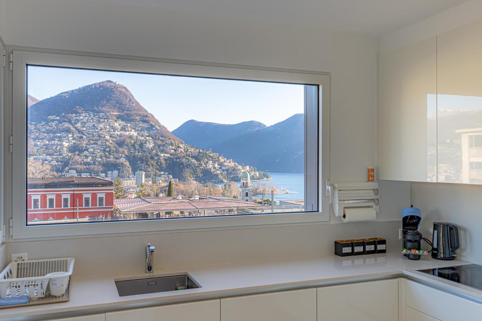 Imperial Of Lugano 3 With A Lake View Behind The Station And 10 Min From The Lake Of Lugano Extérieur photo
